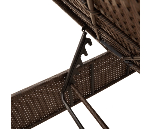 vidaXL sauļošanās zviļņi, ar matračiem, 2 gab., brūna PE rotangpalma