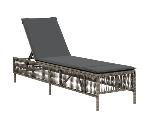 vidaXL sauļošanās zviļņi ar matračiem 2gab gaiši pelēka PE rotangpalma