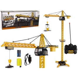 Большой подъёмный кран на пульте