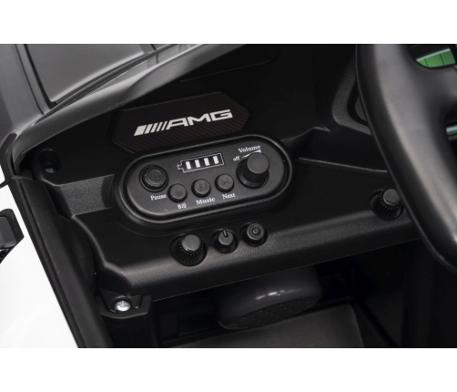 Vienvietīgs elektromobilis BBH-033 Black