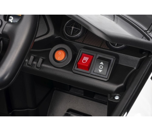 Vienvietīgs elektromobilis BBH-033 Black