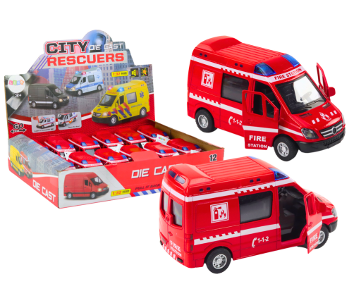 Fire Truck 1:32 Opening Doors Lights Sounds Drive Red