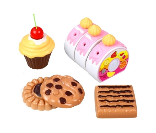 Birthday cake to slicing