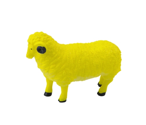 Set of 6 Farm Animals Figurines.