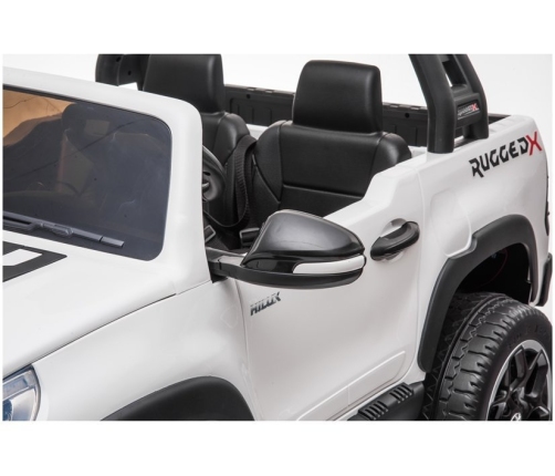 Двухместный детский электромобиль Toyota Hilux White