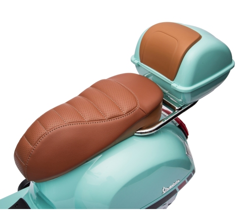 Pojazd na akumulator Vespa GTS Super Mint