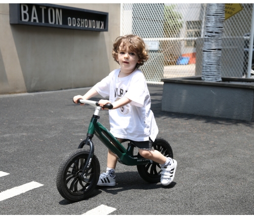 Balansa ritenis Qplay Racer Green