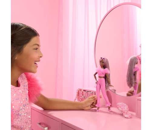 Barbie Barbiecore Deluxe Fashionistas - Petite lelle HYV28