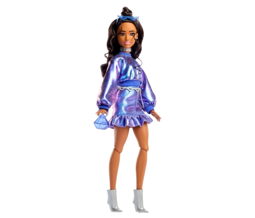 Barbie Barbiecore Deluxe Fashionistas - Petite lelle JFP42