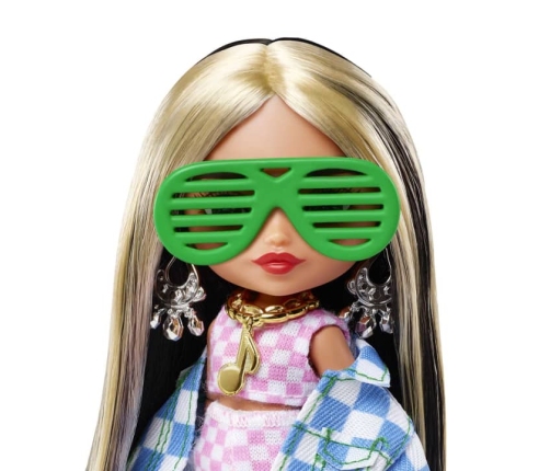Barbie Extra Mini Doll - Checked Jacket HGP64