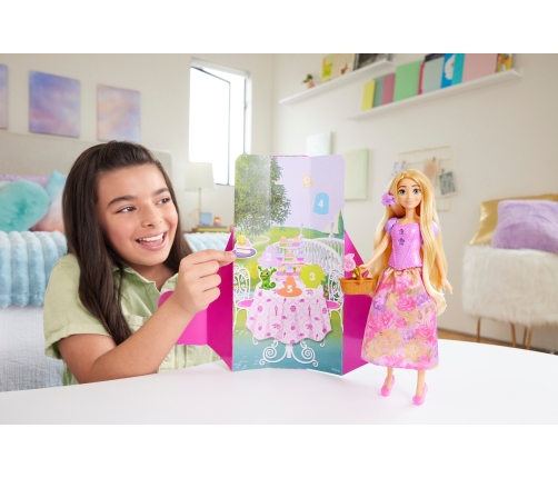 Disney Princess Fashion Spin & Reveal Rapunzel lelle HTV86