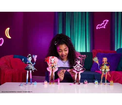 Monster High Scary Sweet Birthday - Cleo Doll JBG76