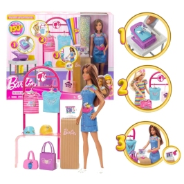 Barbie Fashion Boutique doll playset HKT78