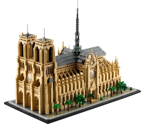 LEGO Architecture Notre-Dame w Paryżu 21061
