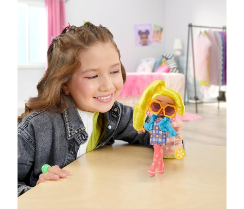591658EUC L.O.L. Surprise Tweens Core Doll - Hana Groove