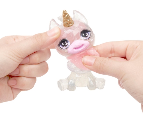 120230-EU Classic Rainbow Fashion Doll- Amaya (rainbow)