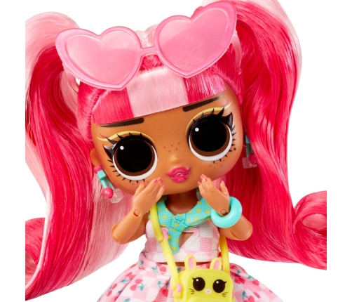 542575-EUC L.O.L. Surprise Tweens Core Doll Cherry BB