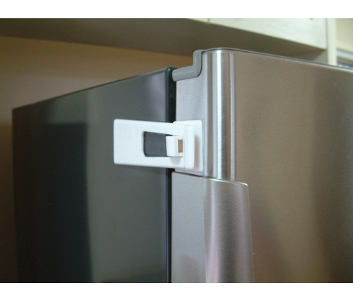 REFRIGERATOR LATCH